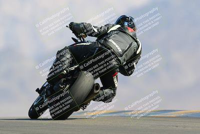 media/May-15-2022-SoCal Trackdays (Sun) [[33a09aef31]]/Turn 9 Backside Set 2 (930am)/